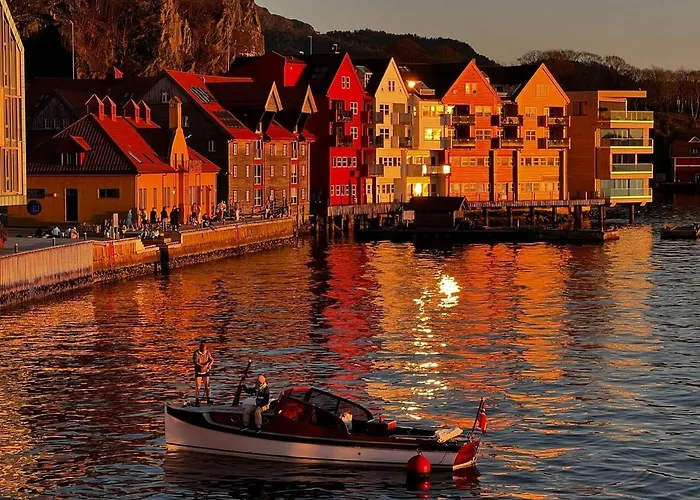 Lägenhet Seafront With Parking And Self Check-in! *