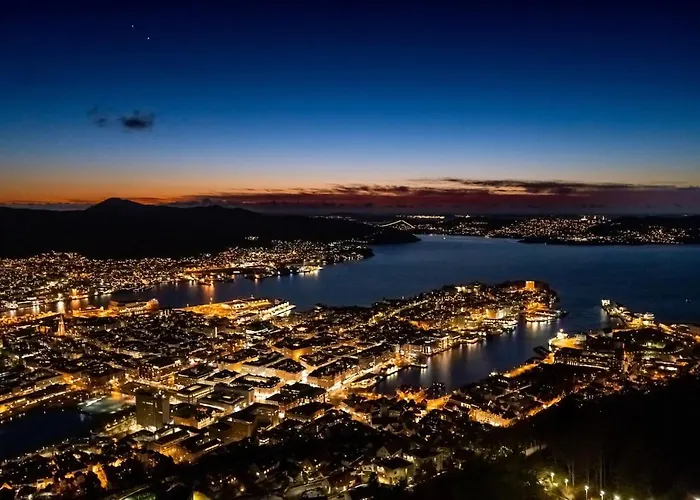 Seafront With Parking And Self Check-in! *